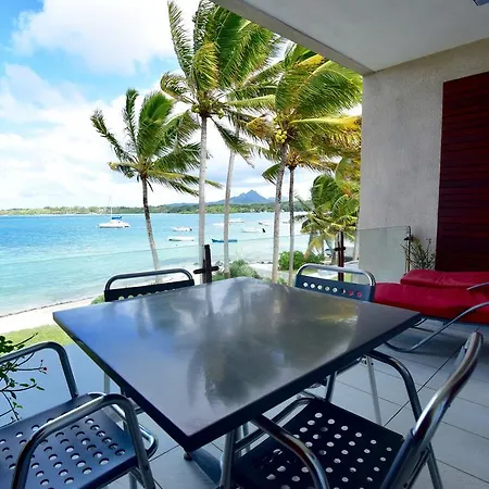 Turquoise Bay Beach Apartments Trou D'Eau Douce Exterior foto